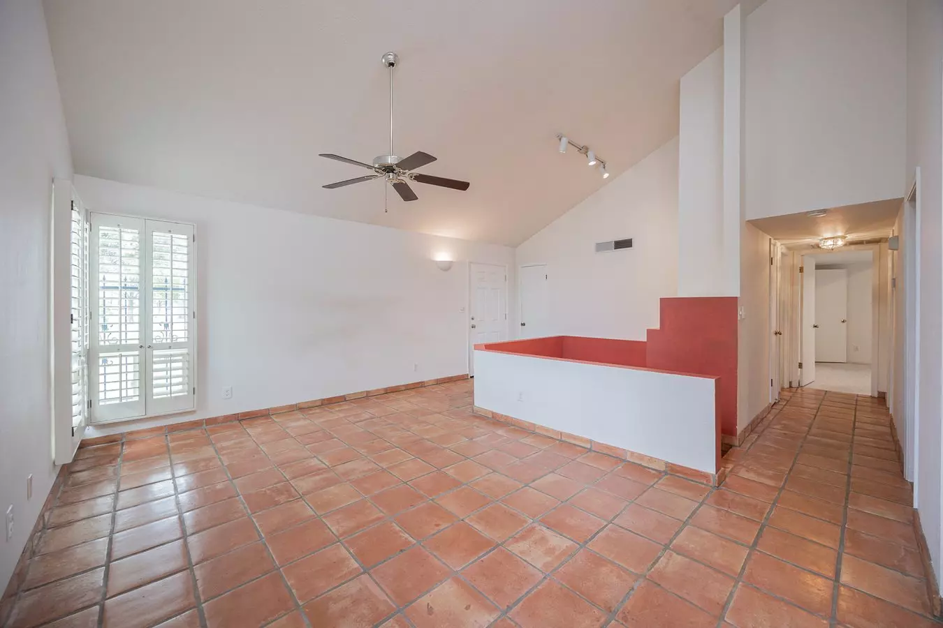 5354 N 3rd Ave photo 3