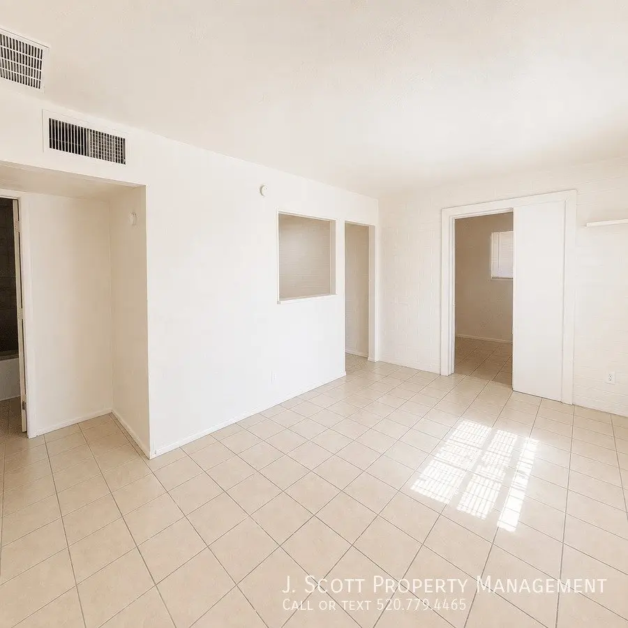 5437 S 14th Way