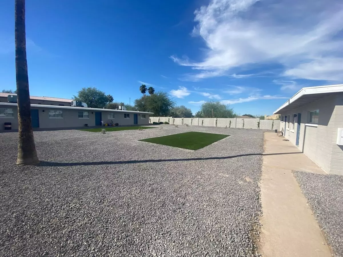 5632 S. Montezuma St. photo 3