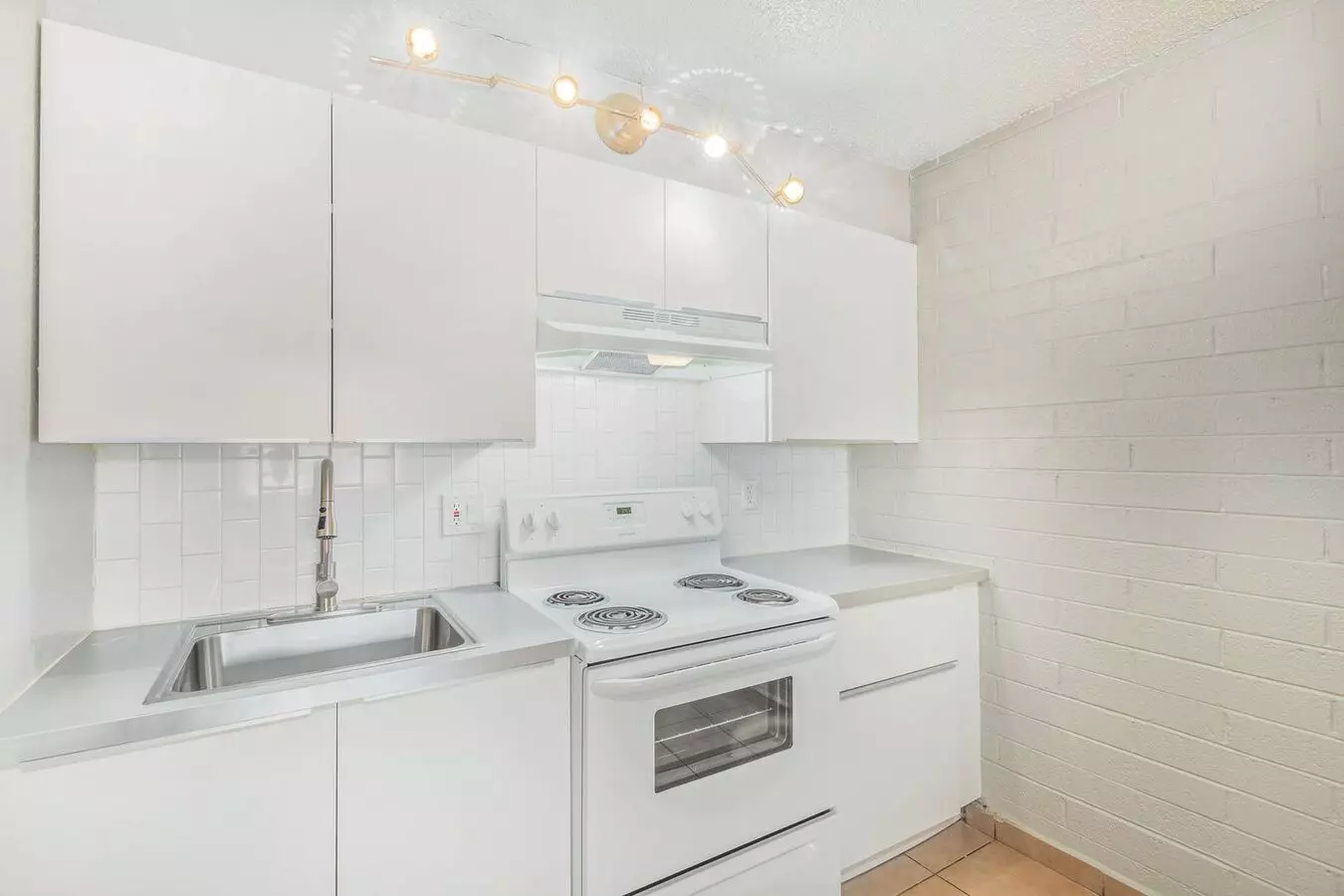 608 N. 9th St. photo 5
