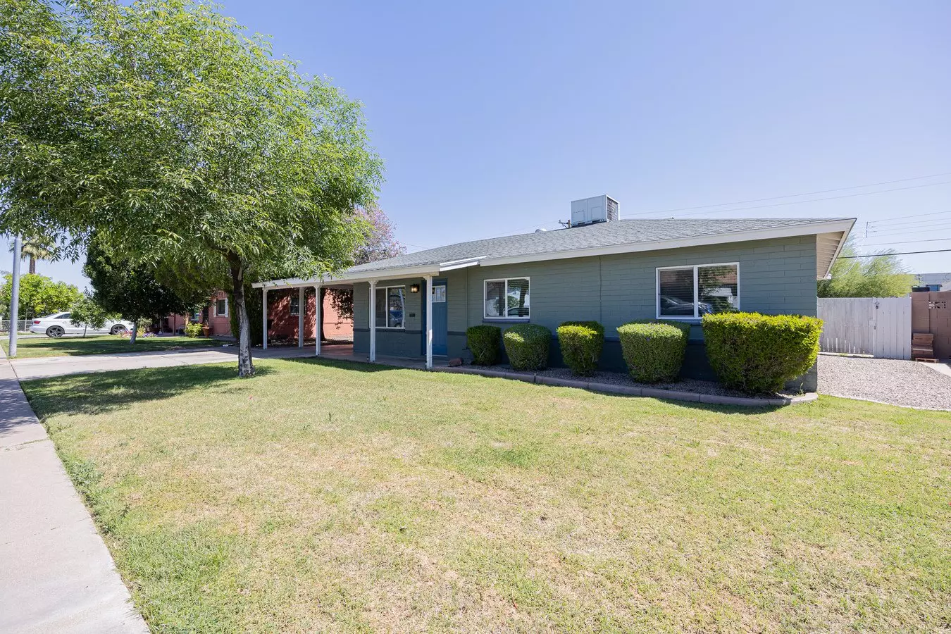 6521 North 19th Drive, Phoenix, AZ 85015 photo 3