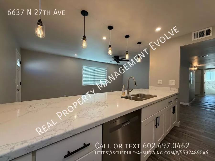 6637 North 27th Avenue, Phoenix, AZ 85017 photo 4