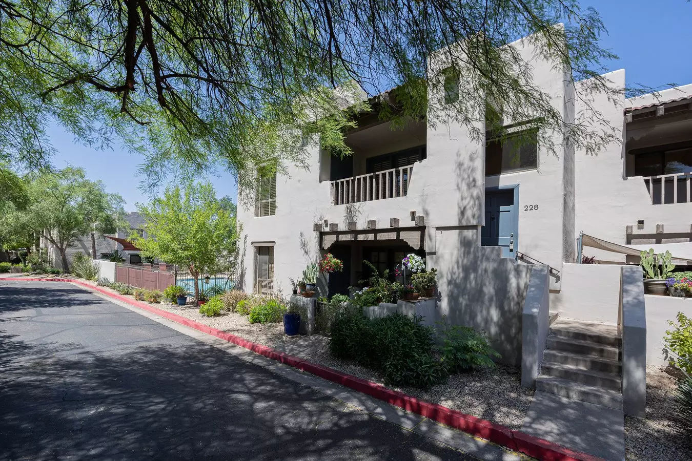 7300 N Dreamy Draw Dr Unit 228 photo 4