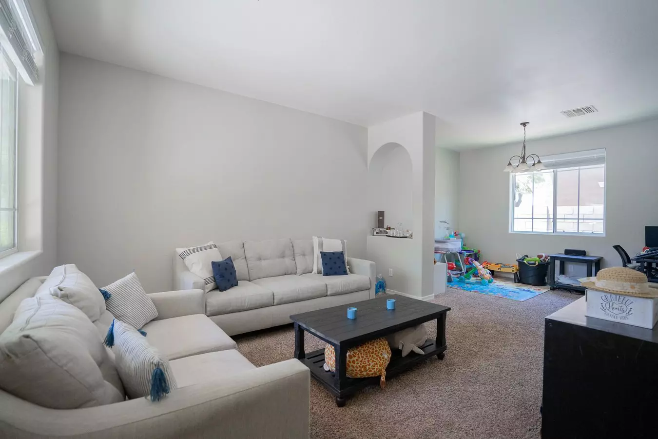 7422 South 27th Way, Phoenix, AZ 85042 photo 3