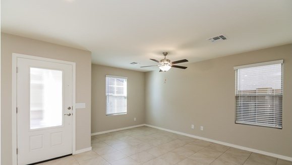 8223 W Odeum Ln photo 2