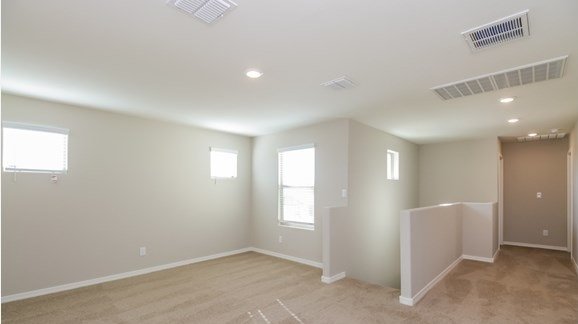 8227 W Albeniz Pl photo 3