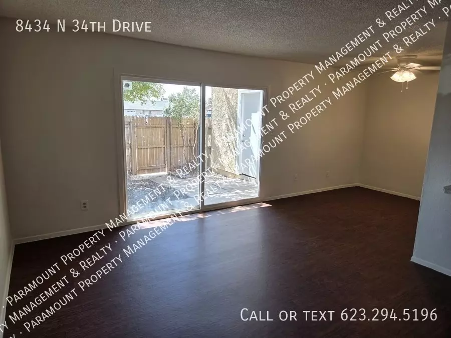 8434 N 34th Dr photo 2