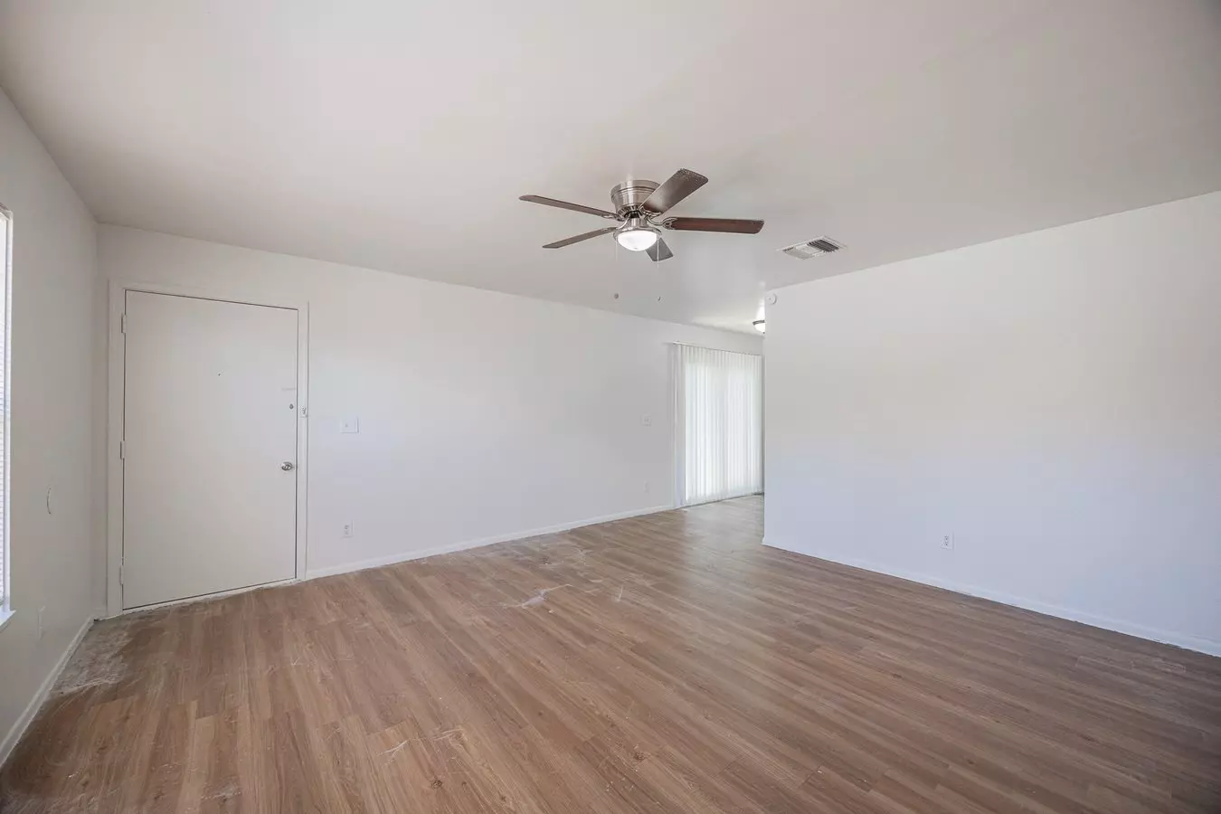 925 W Peoria Ave Unit 29 photo 4