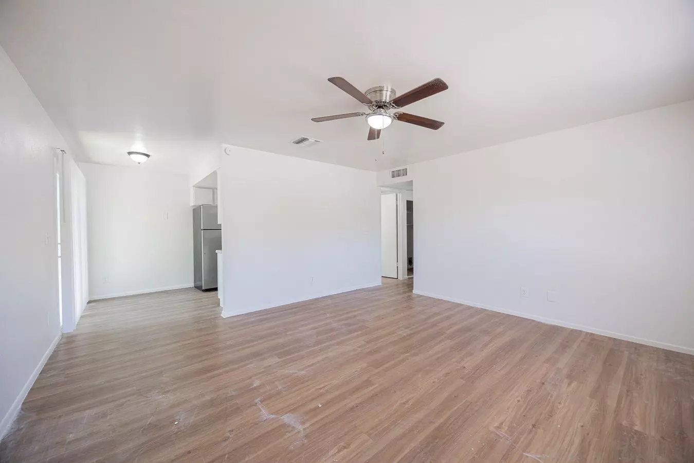 925 W Peoria Ave Unit 29 photo 3