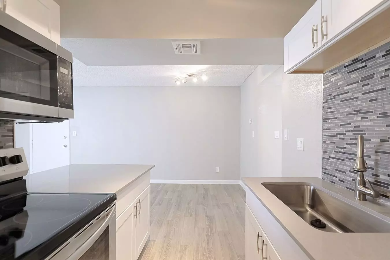 Aspire Apartment Homes photo 4