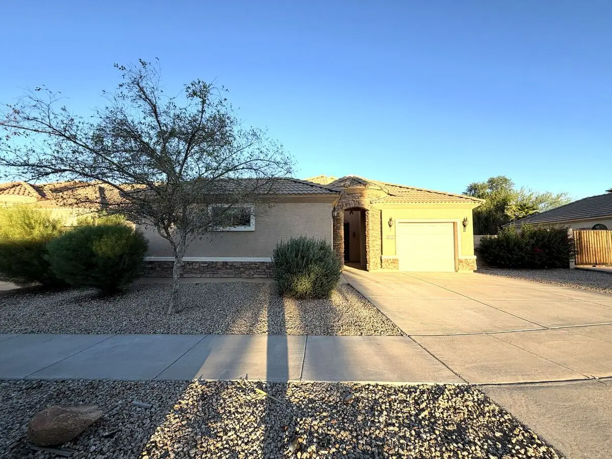 Beautiful 3 Bedroom 2.5 Bath Home With Solar &amp; Huge Backyard In Casitas Grande photo 3