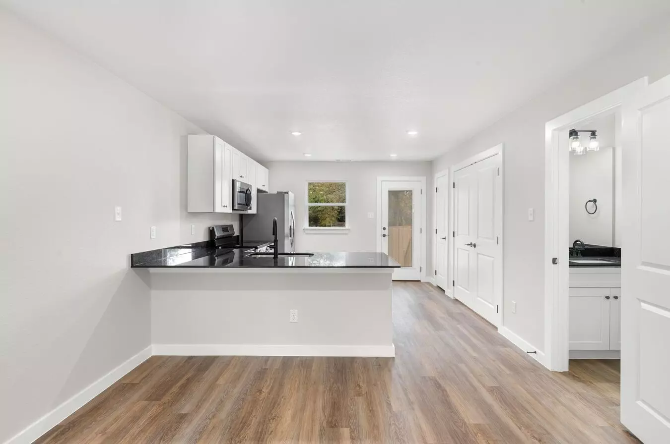 Brand New, Modern, And Ready For You In Temple, Tx! photo 5