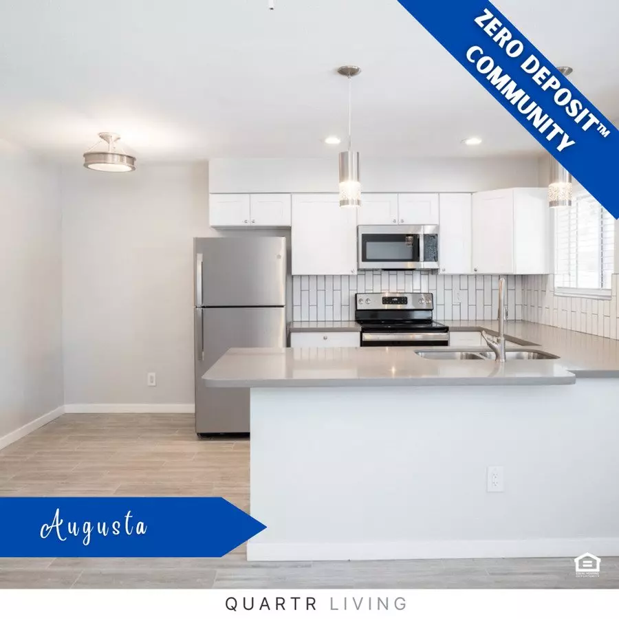 2122 W Augusta Ave unit 7