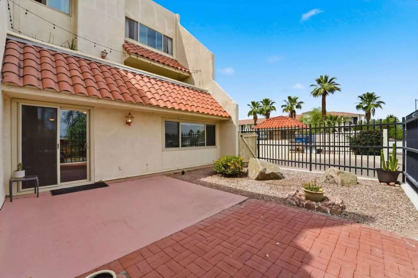 4330 N 5th Ave Phoenix, AZ 85013 photo 2