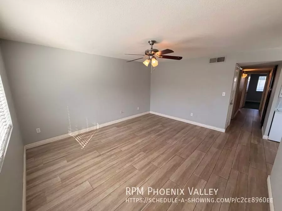 3402 N 32ND Street photo 2
