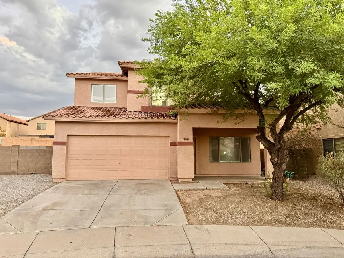 3709 W Burgess Ln photo 2
