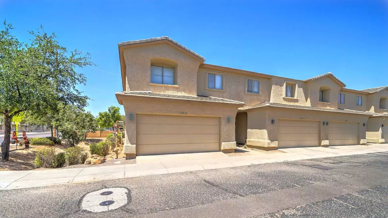 15635 N 29th St Phoenix, AZ 85032 photo 2