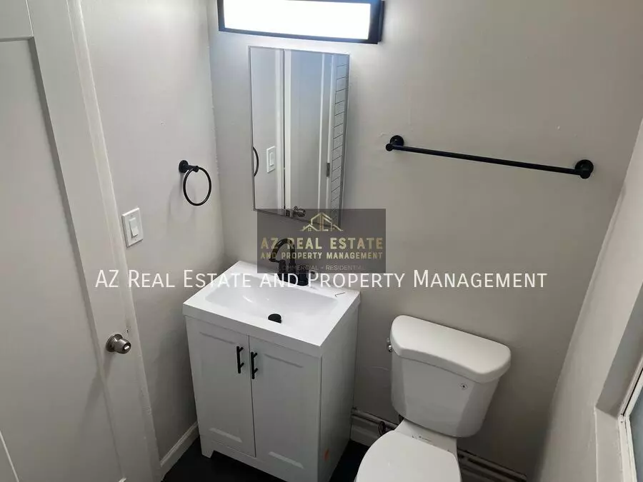 La Prada Apartments photo 2