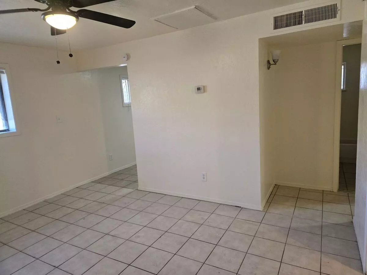 10840 N 15th Ave Phoenix, AZ 85029 photo 3