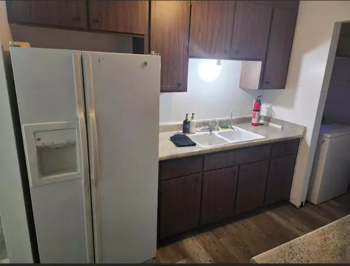 3718 E Ludlow Dr Phoenix, AZ 85032 photo 3