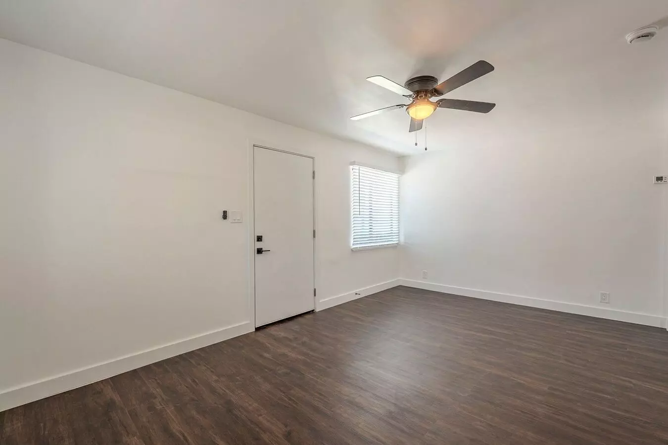 Fourth Avenue Lofts photo 2