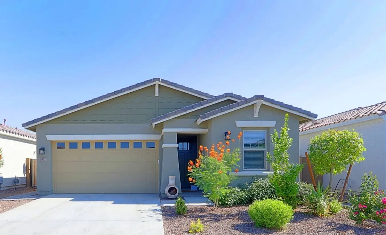 9431 W Willow Bend Ln Phoenix, AZ 85037