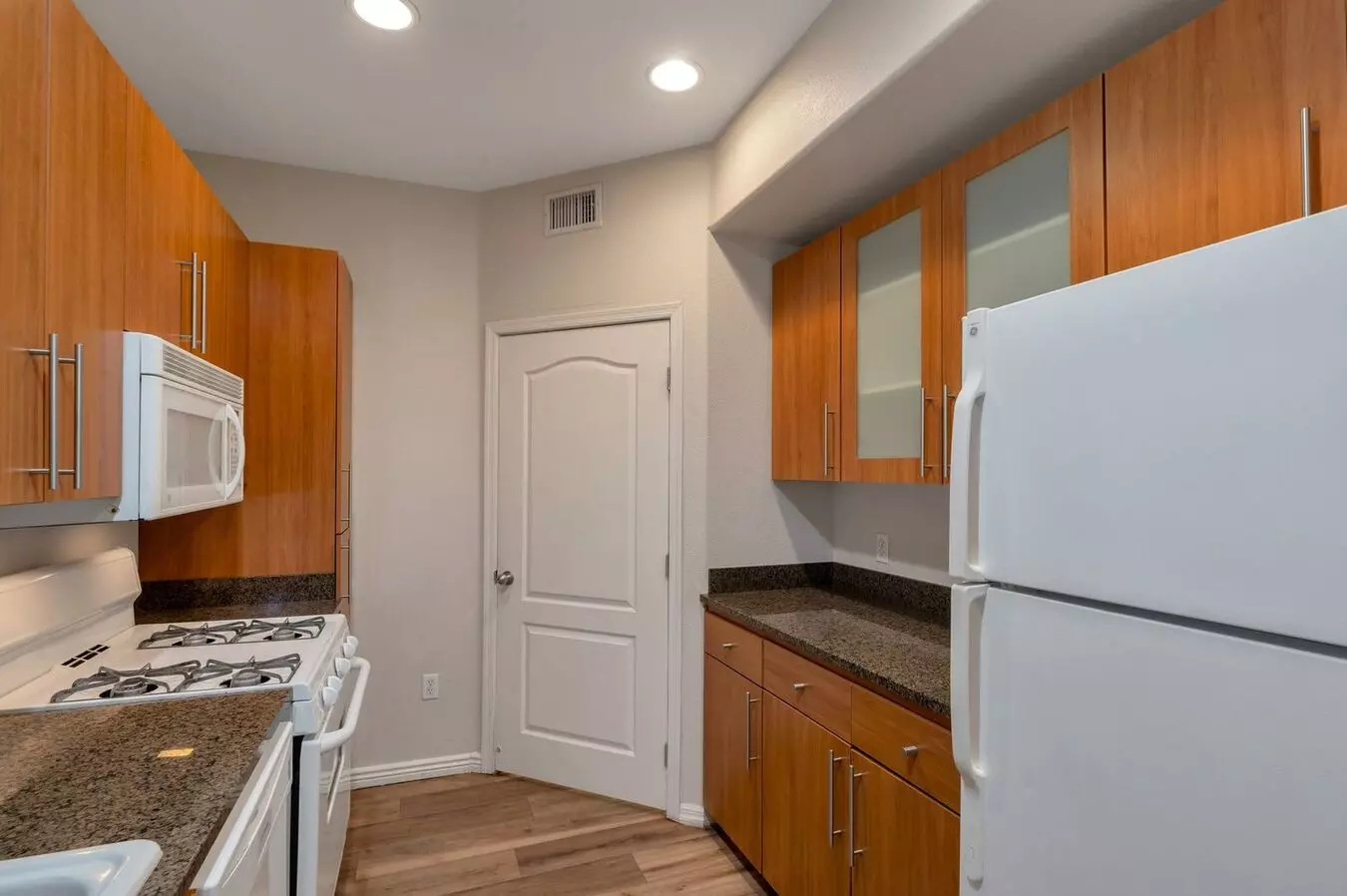 Live The Resort Lifestyle In North Scottsdale photo 5