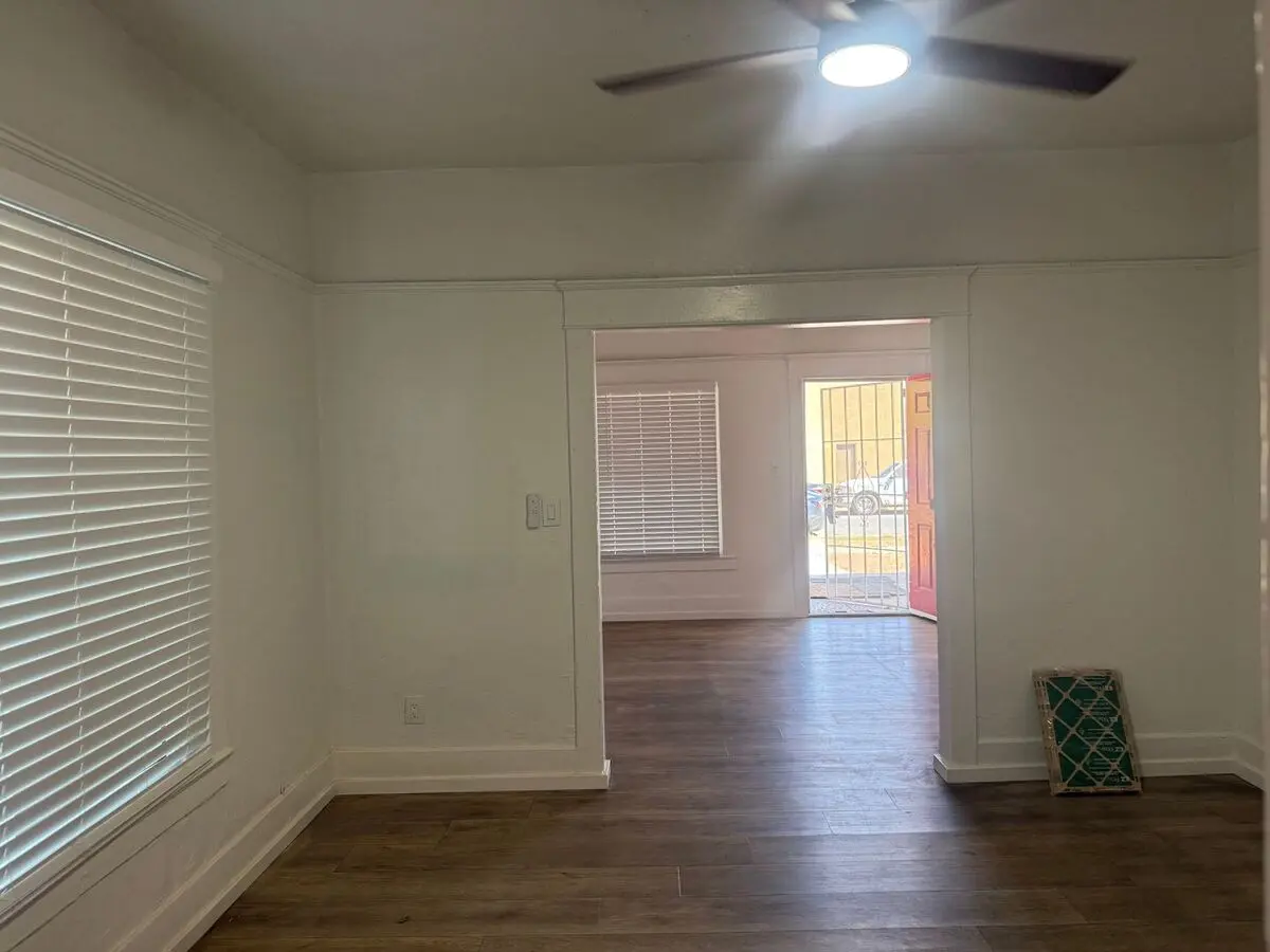 318 N 12th St Phoenix, AZ 85006 photo 3
