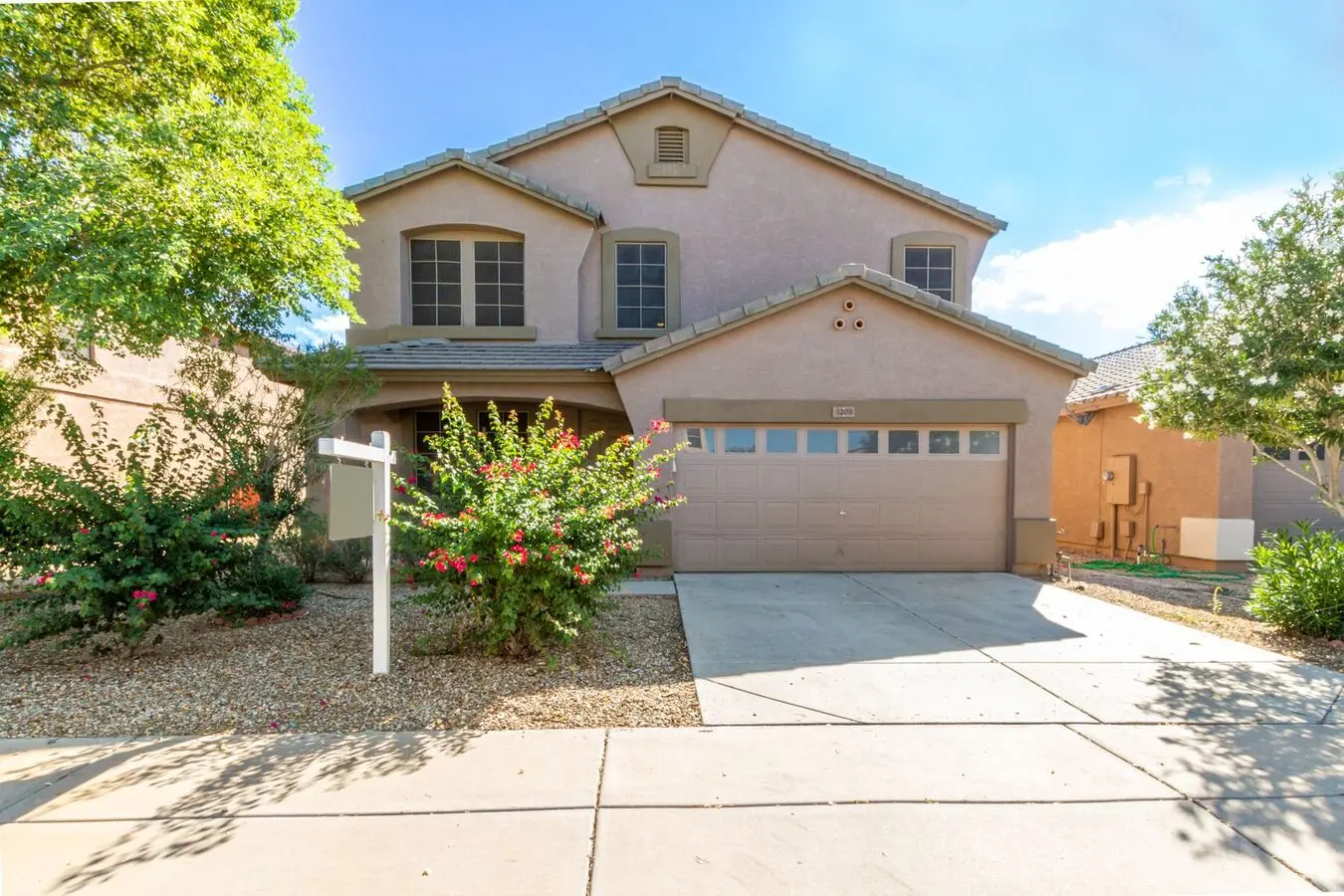 3209 W Saint Catherine Ave