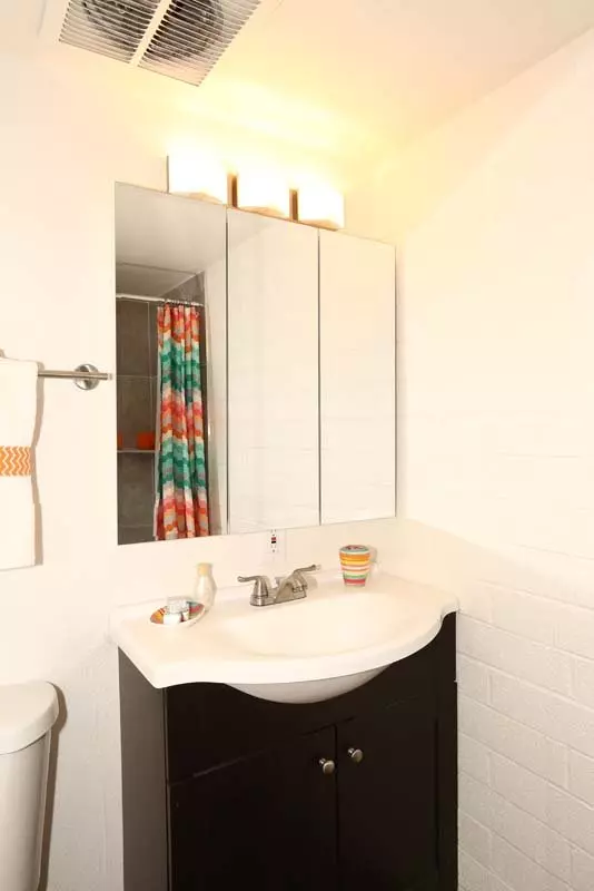 Lexington Court Apartments photo 5