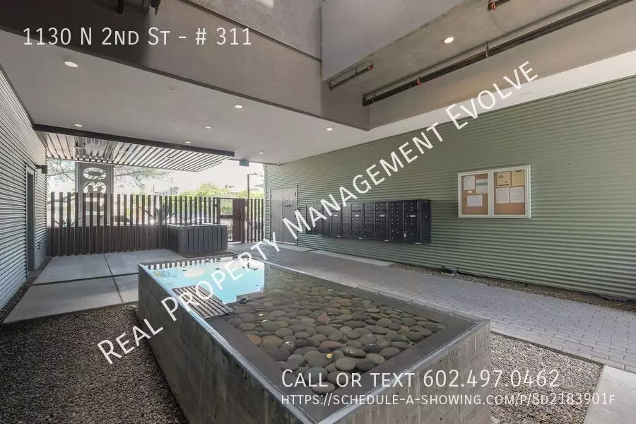 Upscale Furnished Downtown Condo photo 3