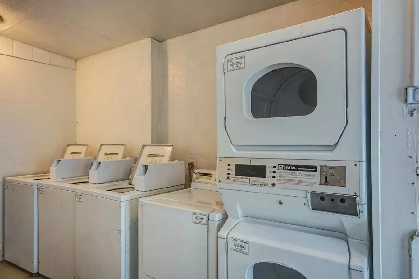 Mellow Square Apartments photo 3