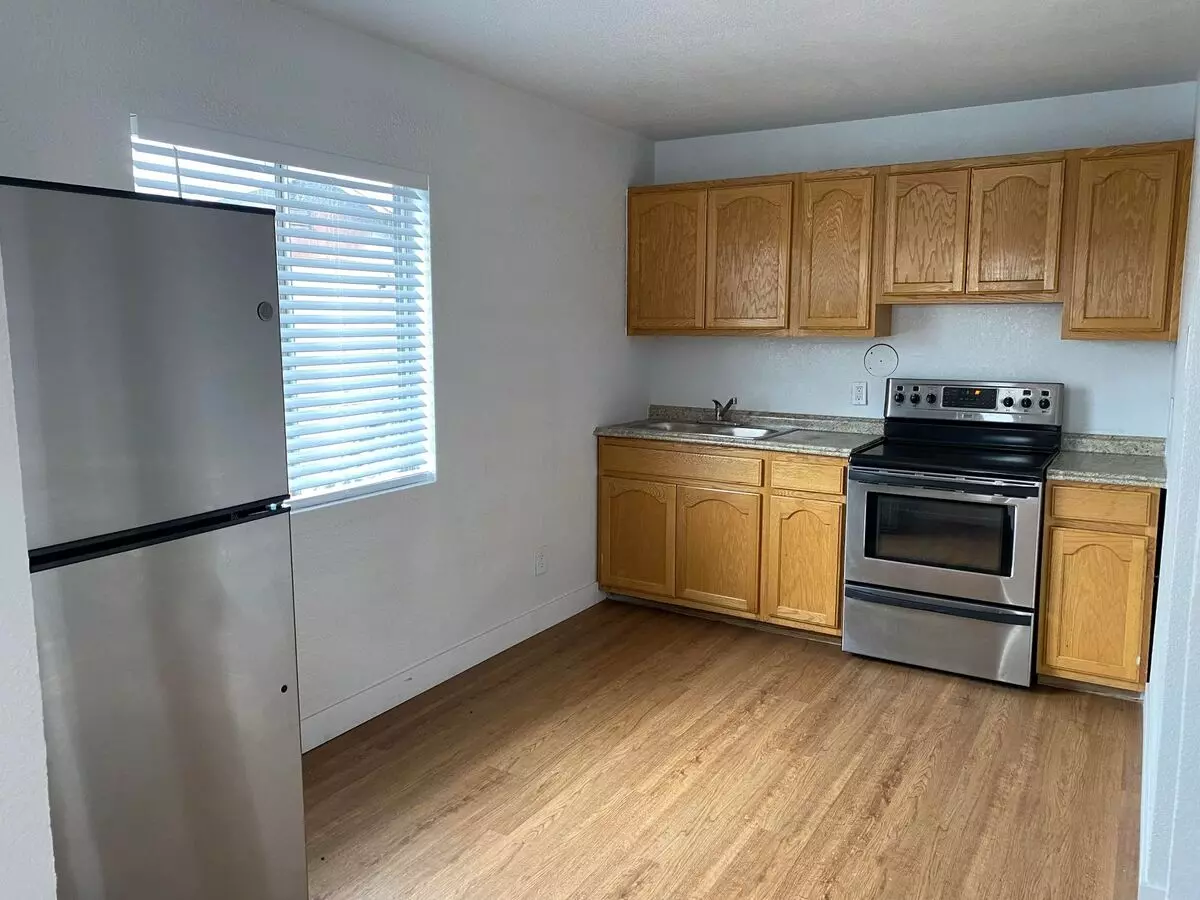 3137 West Melvin Avenue, Phoenix, AZ 85009 photo 5
