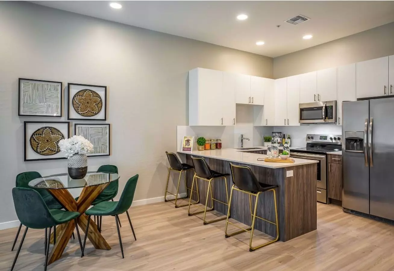 Monarch Luxury Townhomes photo 2