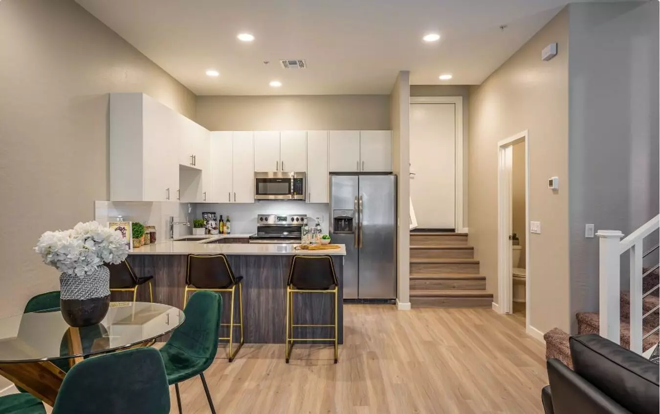 Monarch Luxury Townhomes photo 4