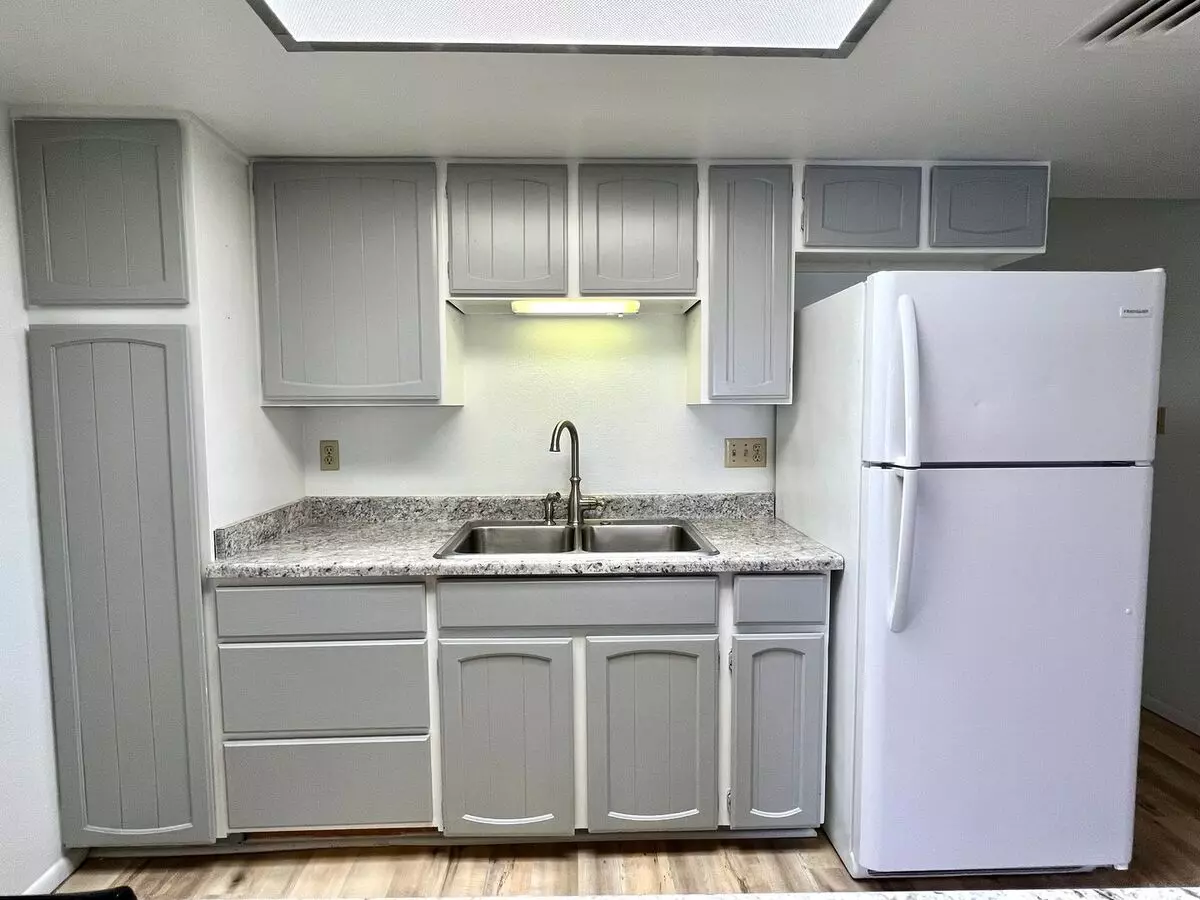 New Listing In Phoenix photo 4