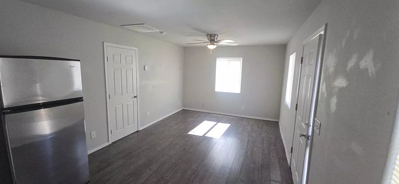4042 South 17th Street, Phoenix, AZ 85040 photo 5