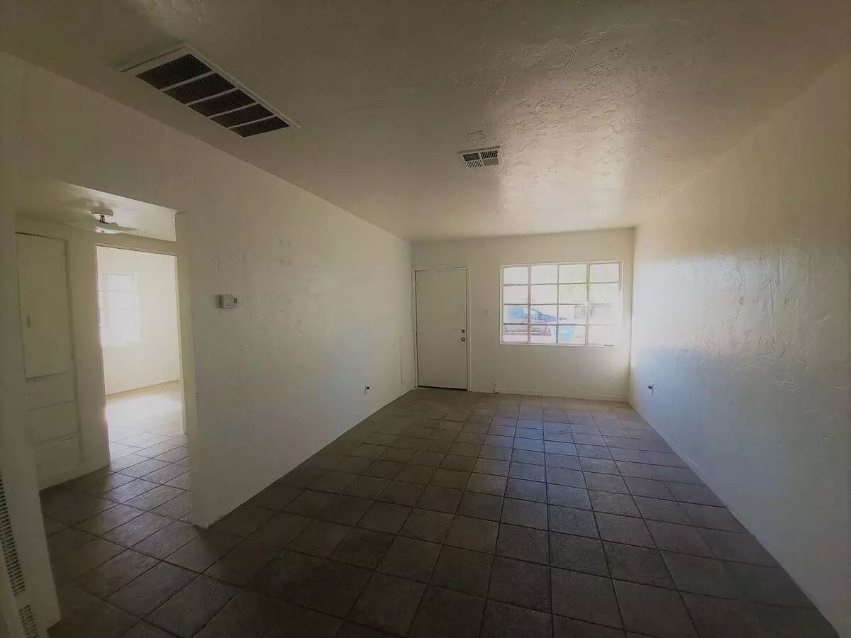 1029 North 31st Street, Phoenix, AZ 85008 photo 4