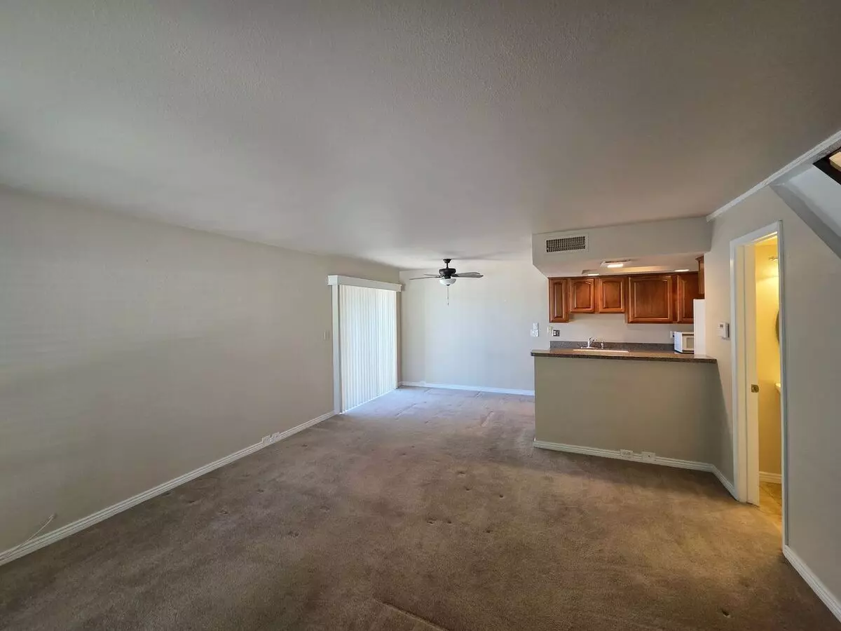 Phoenix 2 Bed/1.5 Bath photo 4