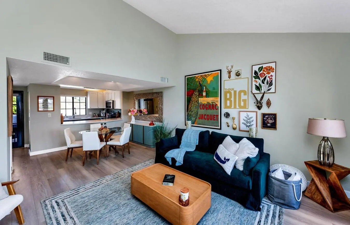 Rates Vary: $3,495 - $5,995 photo 2