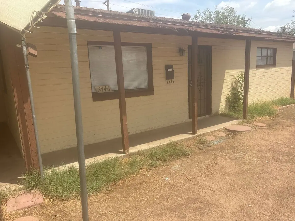 Remodeled 3 Bedroom 2 Bath! photo 4