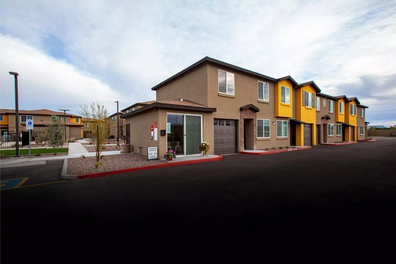 San Vicente Townhomes photo 2