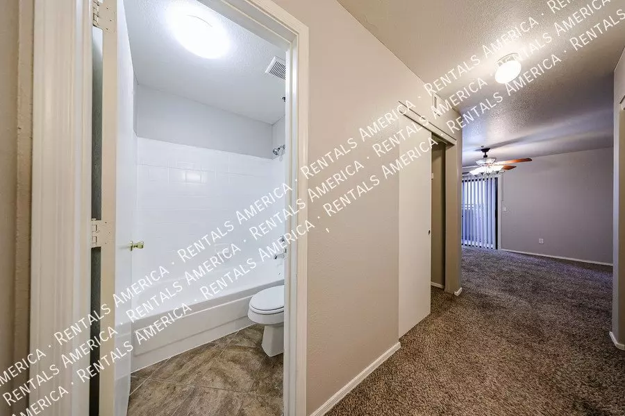 2025 E Campbell Ave Phoenix, AZ 85016 photo 3