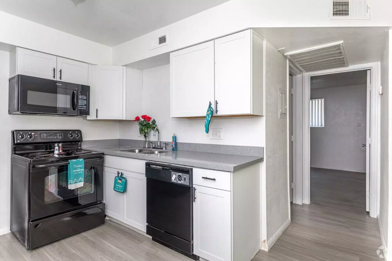 The Canvas Apartments photo 2