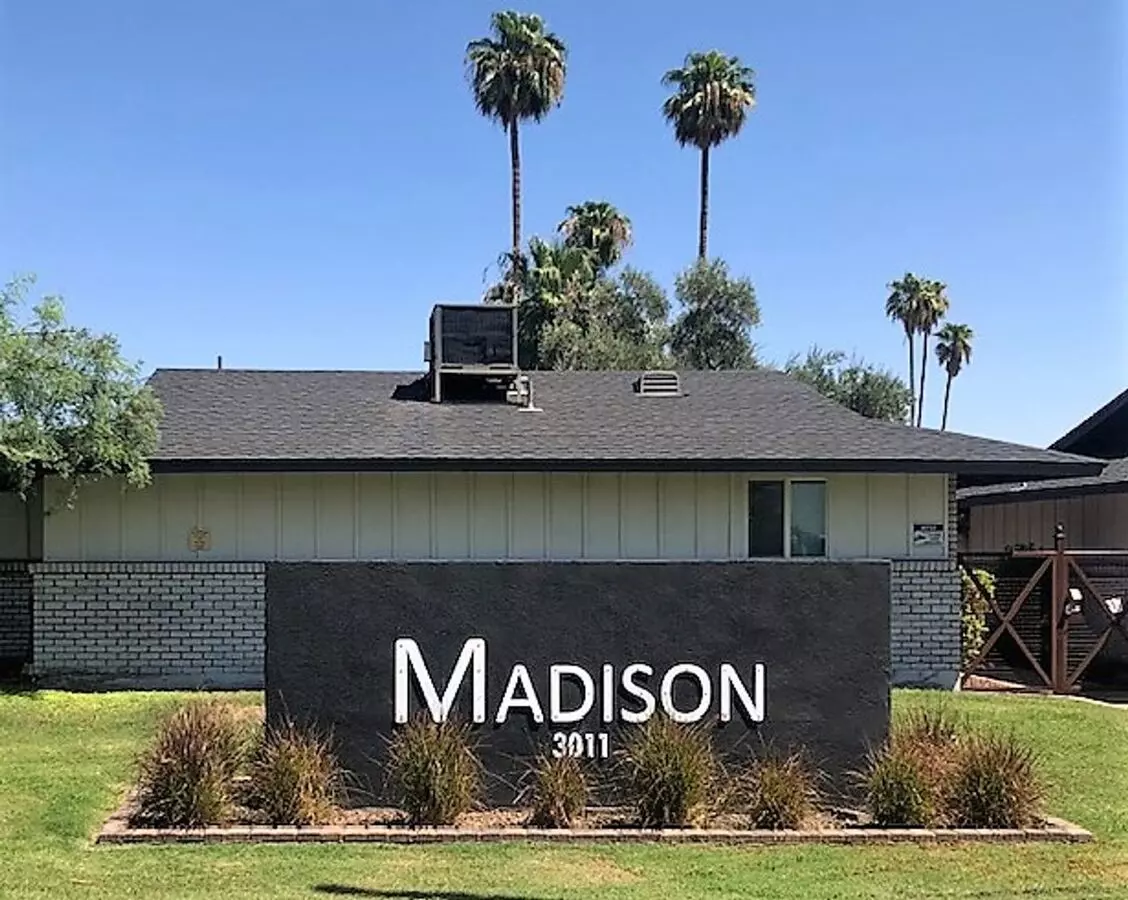 Madison Apartments photo 4