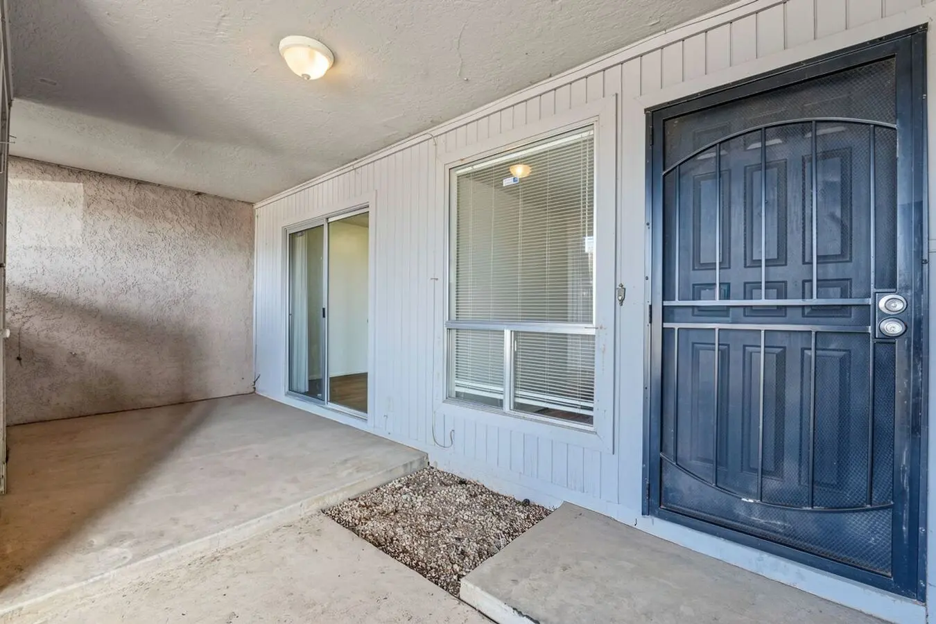 Two Primary Suites + Oversized Patio | Convenient West Valley Location photo 3