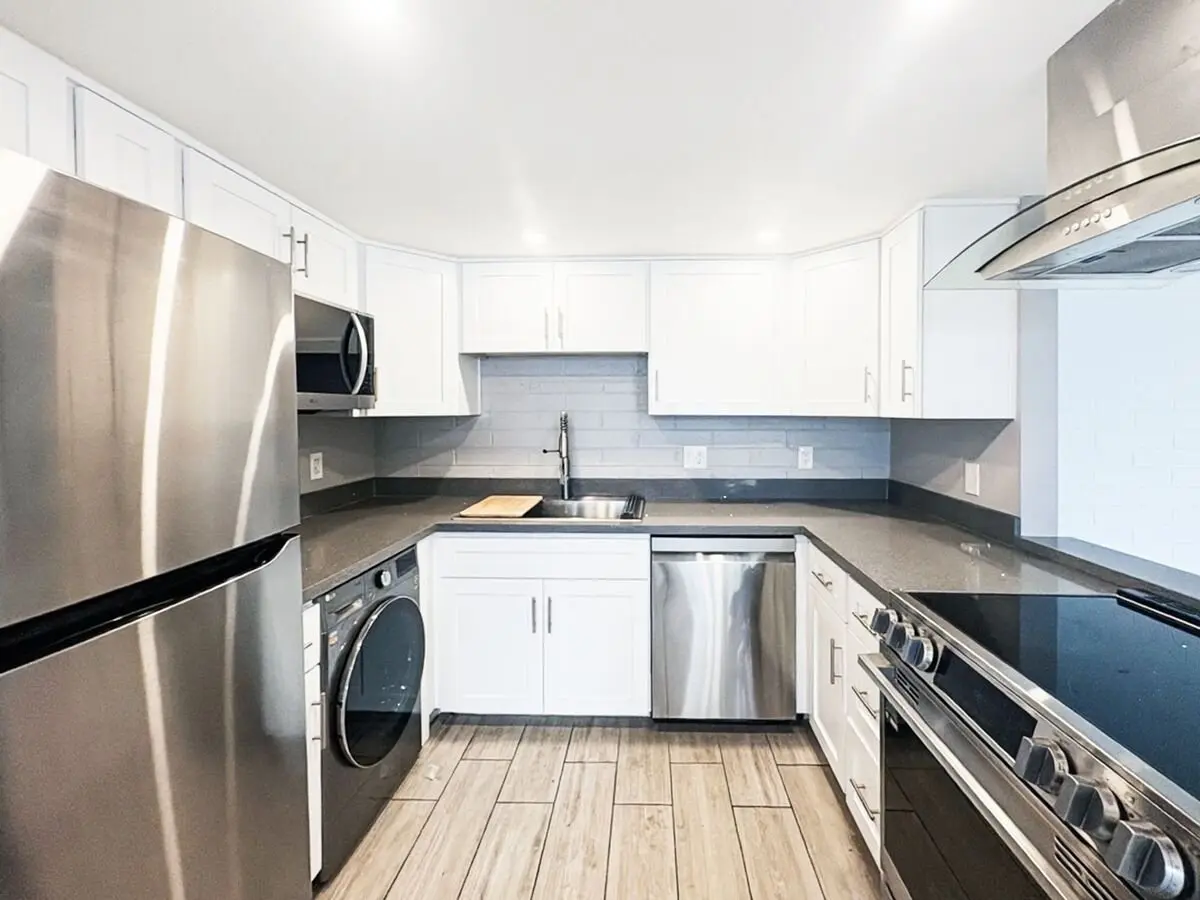 Fireside Apartments photo 5