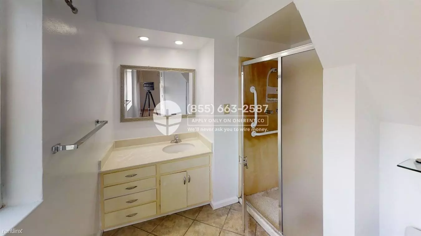 110 Olive Avenue, Piedmont, CA 94611 photo 3