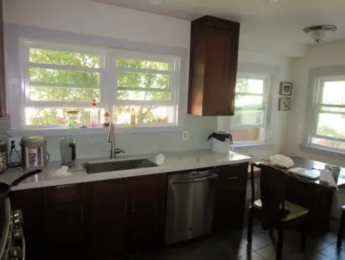 1560 Grand Ave photo 3