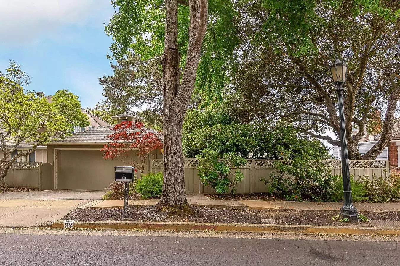 82 Inverleith Terrace, Piedmont, CA 94611 photo 2